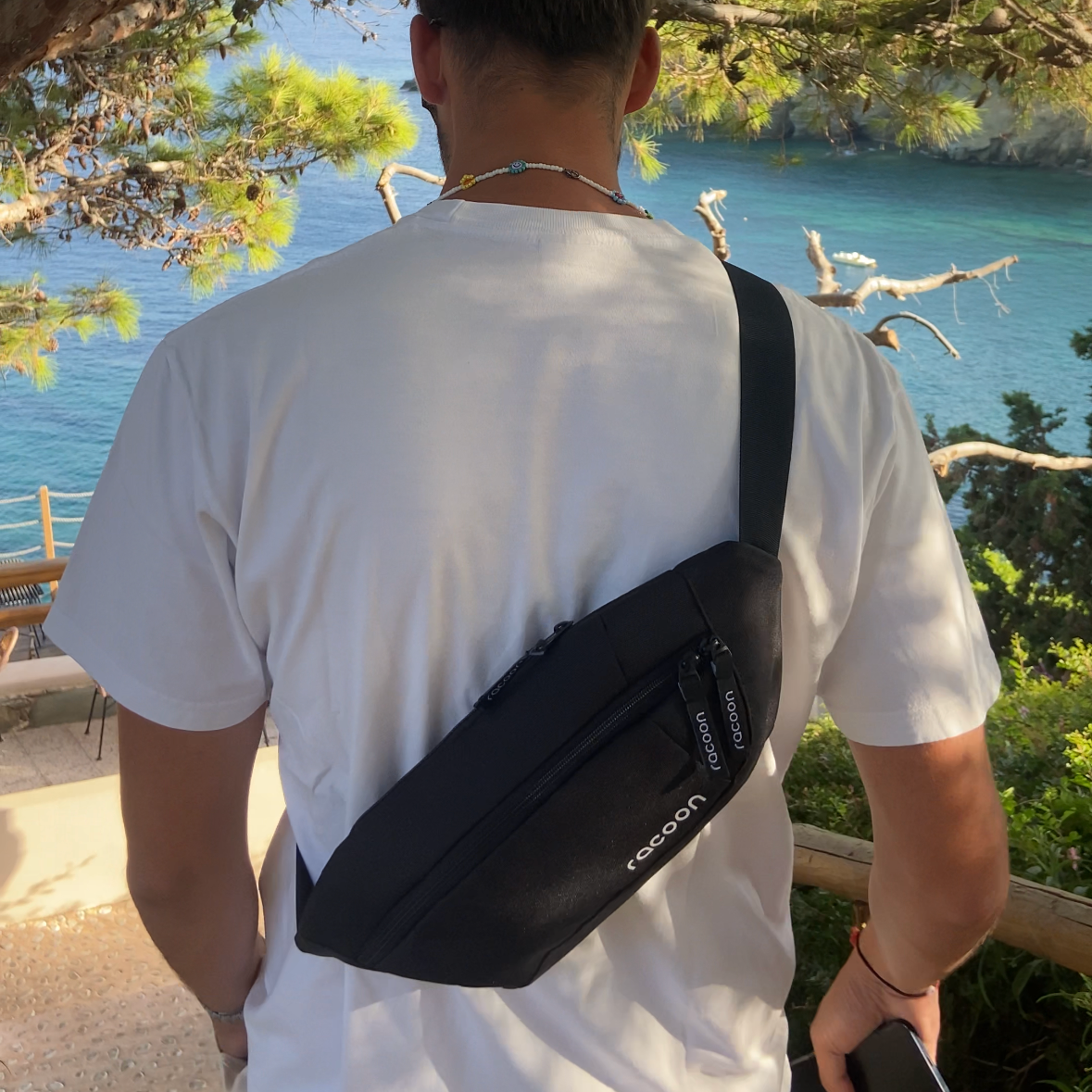 shoulderbag