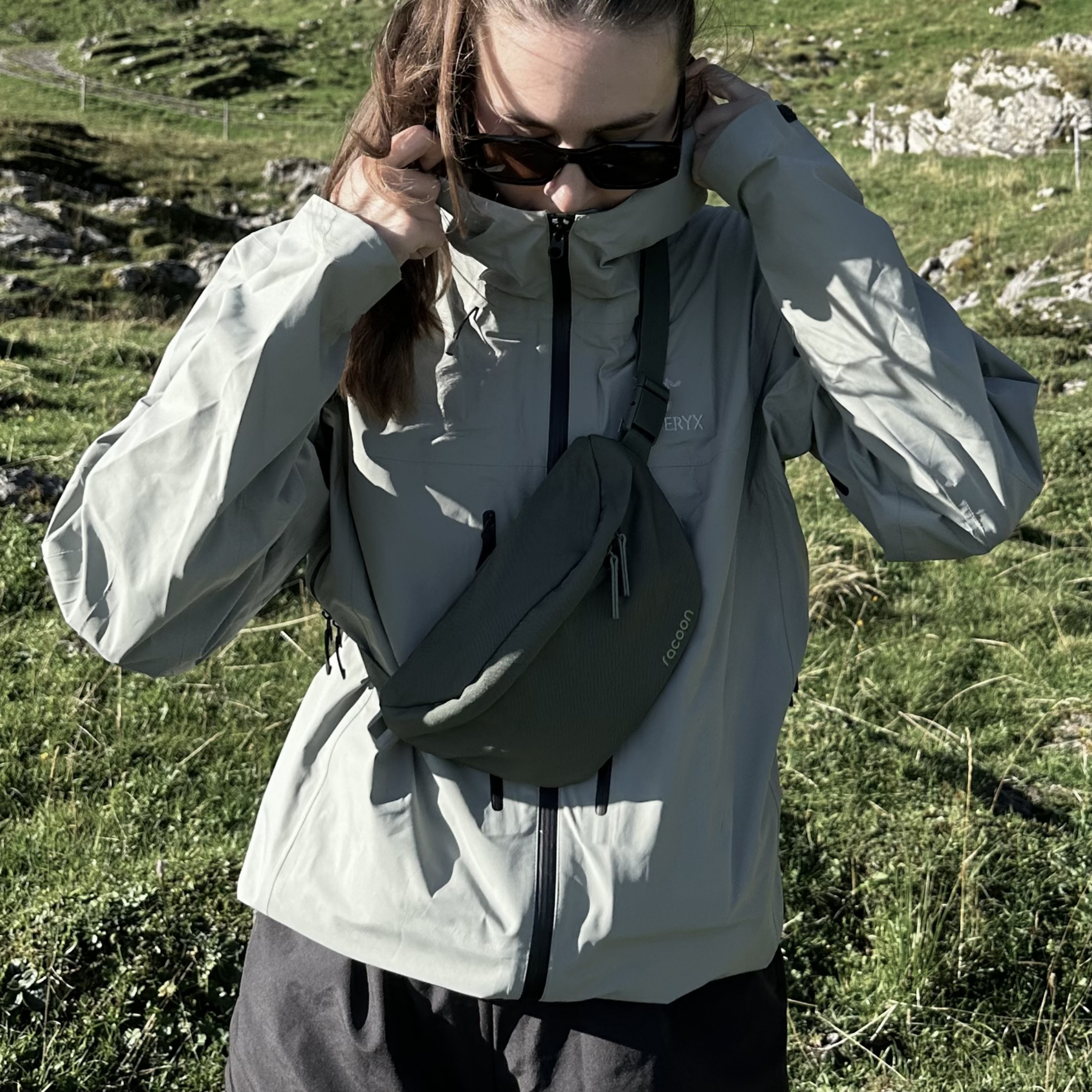 Shoullderbag-racoon-schweiz