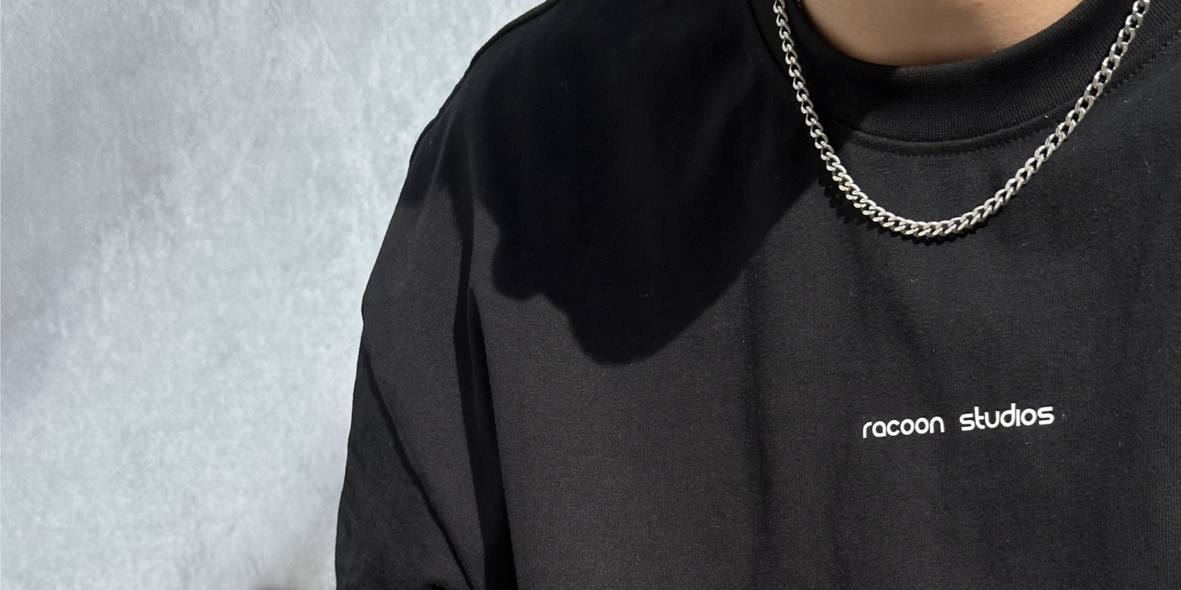 t-shirt racoonstudios